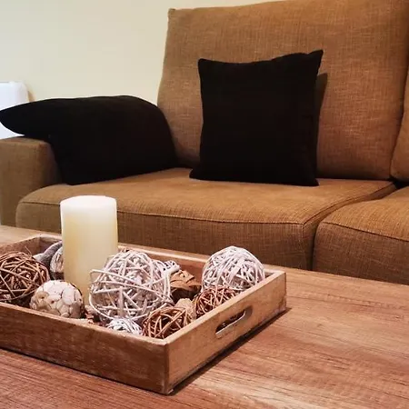 Ales * Arenas de San Pedro